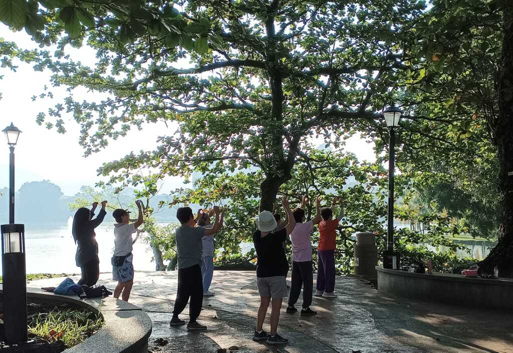 Breathing Practices for Physical and Spiritual Health, Martial Arts and Sufism? 25 Practicing Qi' Gong at Ampang Hilir Lake